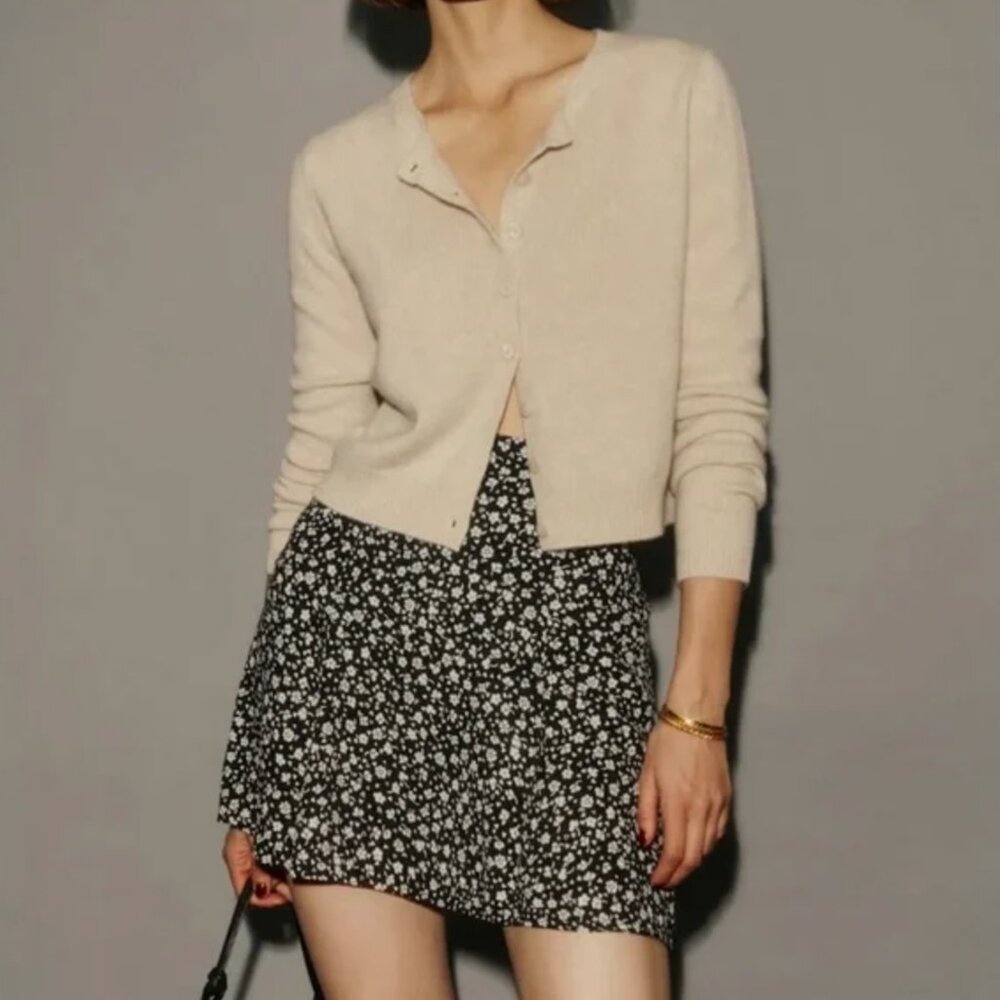 Reformation Black and White Floral Flounce Skirt Women's Size 2